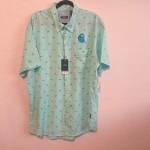 NWT Size 2XL. IZOD Men's Light Greenish Blue Patterned Short Sleeve Shirt